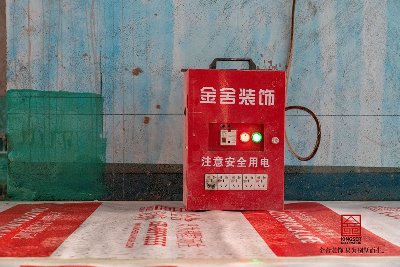 西山林語別墅裝修水電階段施工現場